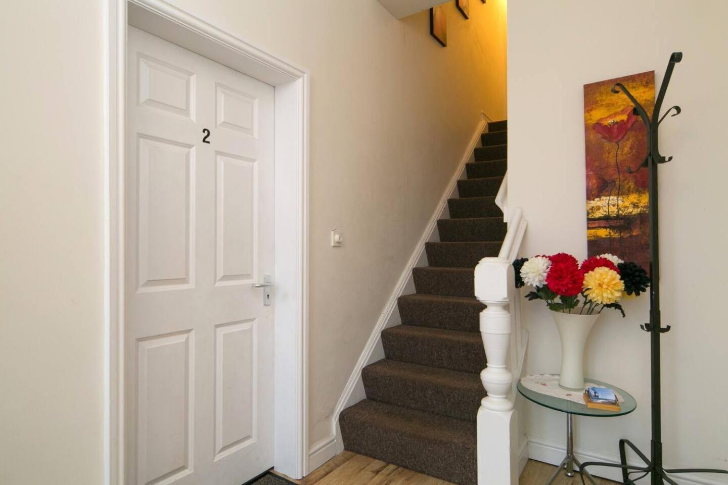 פוולהלי Pass The Keys Hafan Stylish 2 Bedroom Sea View Apartment מראה חיצוני תמונה